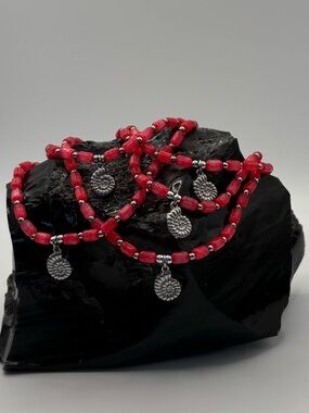 *ANKLET* Silver Seashell with Watermelon Crystal Stretchy Anklet